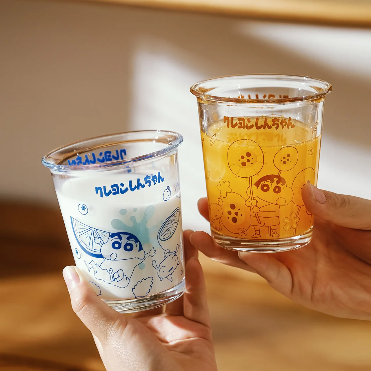 Crayon Shin-chan Kawaii Buriburizaemon xiaobai Ins Vento Copo de Água em Casa Copos de Suco de Bebidas, Copos de Café