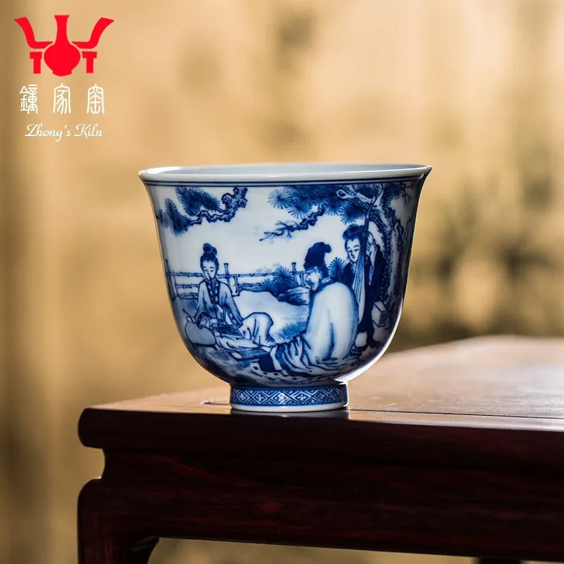 Zhongjia Forno (Zhongg do Forno) Zhongjia Forno de Pessoal Dedicado Xícara de Chá de Jingdezhen Chai Forno Mão Pintada de Azul e Branco Personage