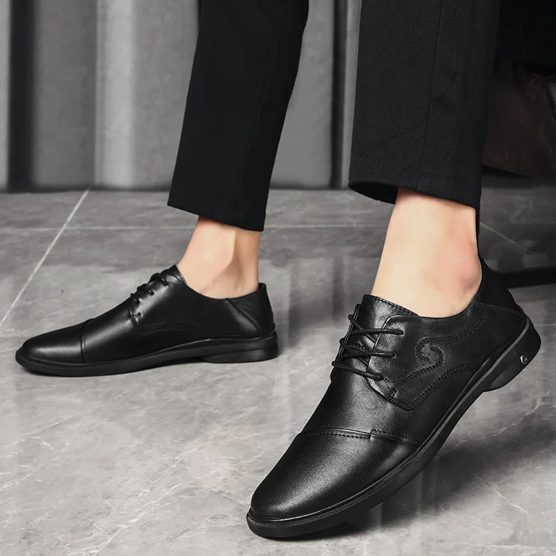 Primavera Outono de Couro Genuíno Mens Sapatos Casuais Estilo Britânico Nova Moda de Luxo Calçados masculinos de Não-deslizamento de Luxo Oxfords resistente